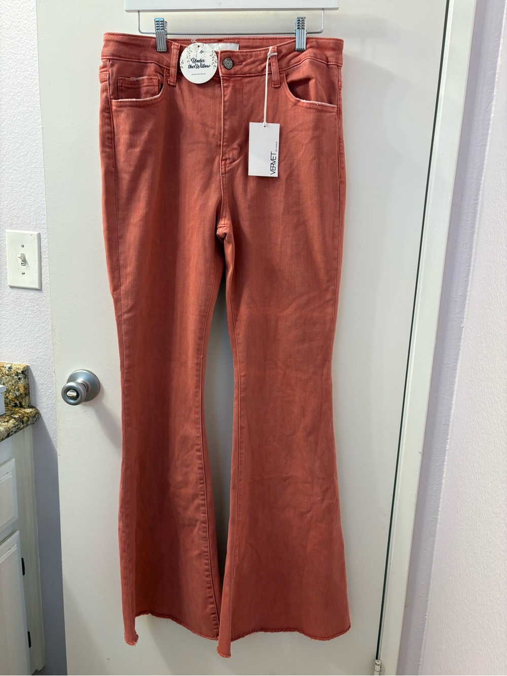 Vervet BELLA High-Rise Flare Size 31 NWT/SEE COLOR/Mineral Red - Picture 2 of 10